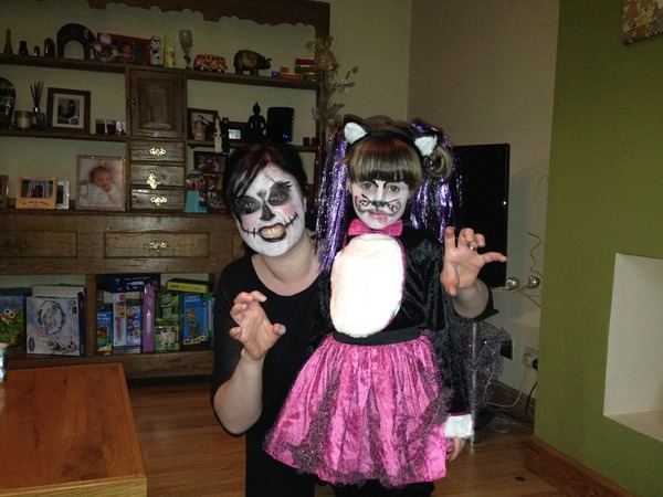 Share your Halloween face painting tips with Snazaroo and post a picture for a chance to win a £300 voucher! NOW CLOSED