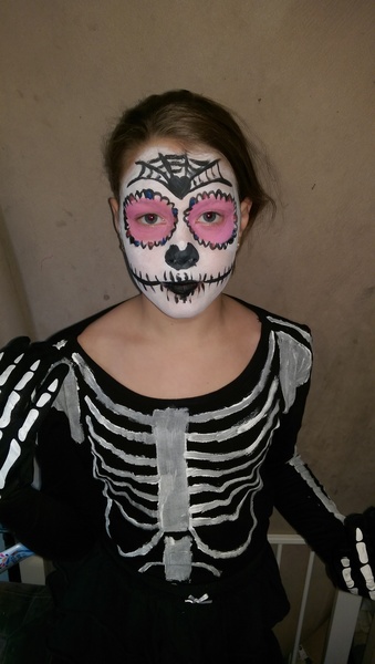 Share your Halloween face painting tips with Snazaroo and post a picture for a chance to win a £300 voucher! NOW CLOSED