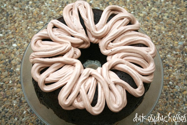 Swagger Inn Thread 114: Grab a cake off the trolley and the musketeer of your fancy <nto>