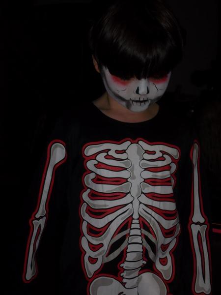 Share pictures of your witches and wizards from this Halloween to win Worst Witch goodies, Halloween choices and £50 Amazon vouchers.