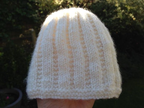 Woolly Hugs. Supporting refugees, lovely crafters and donors, fabulous Mumsnetters we need your help.