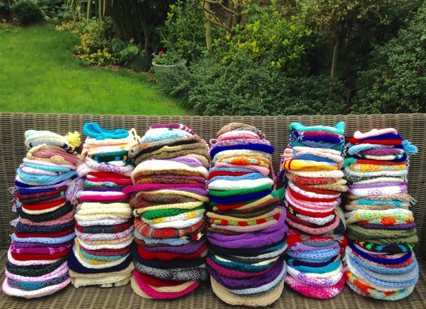Woolly Hugs. Supporting refugees, lovely crafters and donors, fabulous Mumsnetters we need your help.
