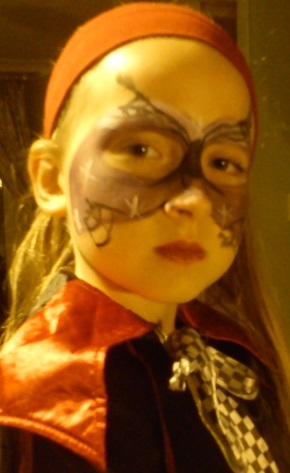 See what Mumsnetters think of Snazaroo facepaint - £300 voucher prize draw for feedback! NOW CLOSED