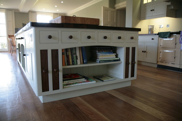 Help needed to find Kitchen island that looks like this...