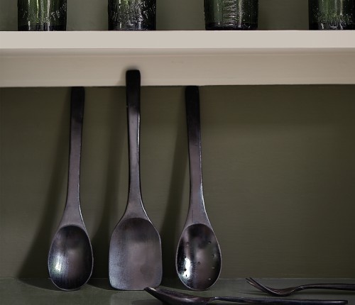 Another paint colour to help identify please