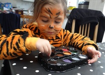 See what Mumsnetters think of Snazaroo facepaint - £300 voucher prize draw for feedback! NOW CLOSED