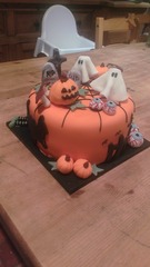 Would anyone enjoy a cake picture thread, for boasting?!