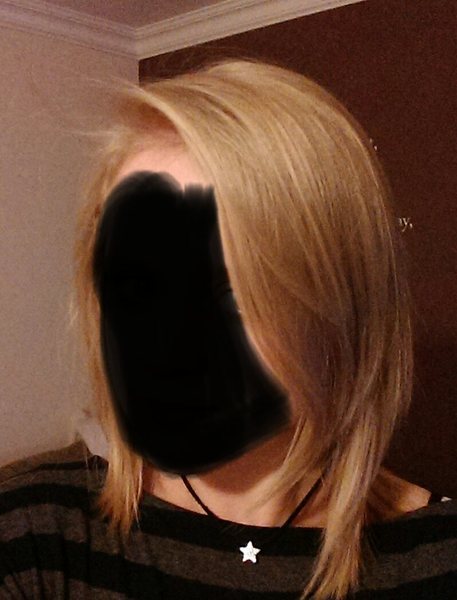 does anyone platinum blonde at home?