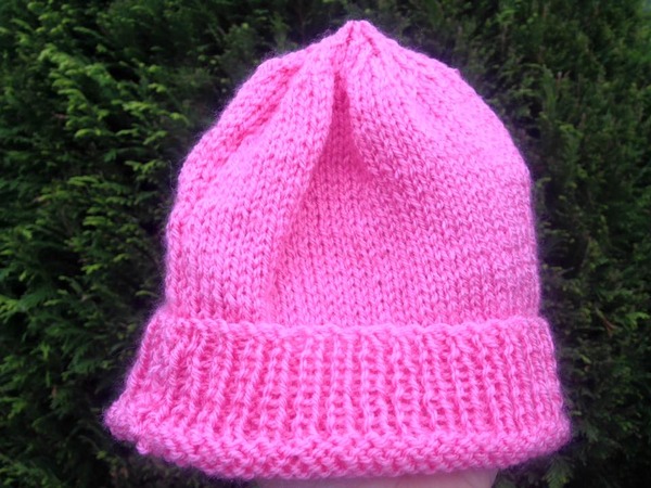 Woolly Hugs. Supporting refugees, lovely crafters and donors, fabulous Mumsnetters we need your help.