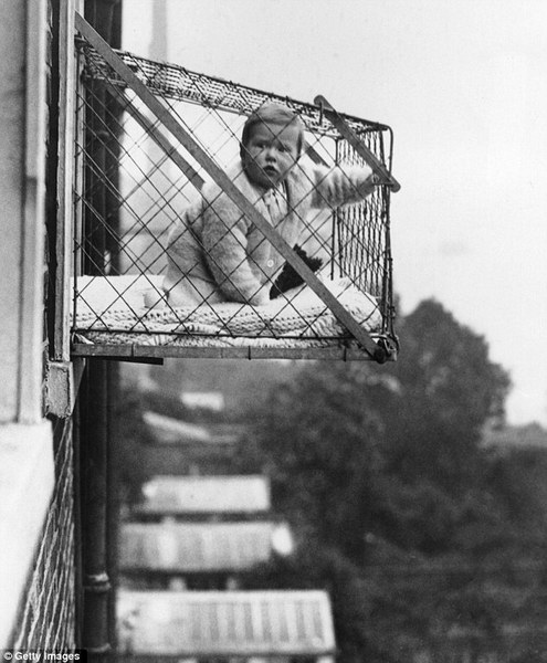 told to leave my 2 year son outside