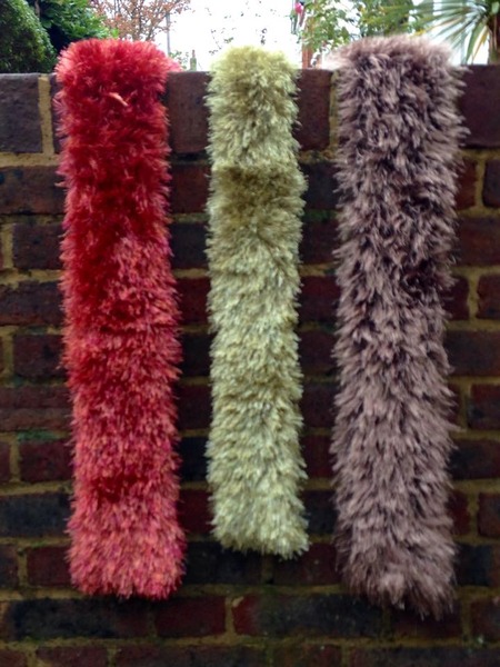 Woolly Hugs. Supporting refugees, lovely crafters and donors, fabulous Mumsnetters we need your help.