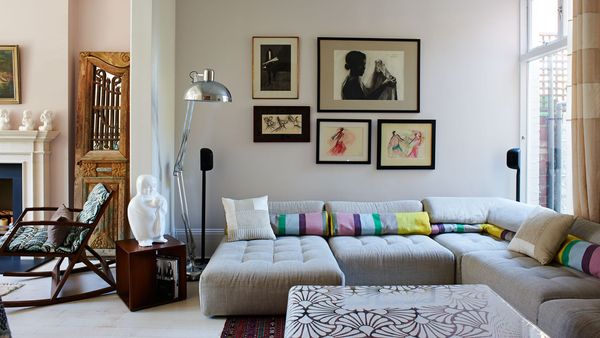 I can't decide how to decorate my lounge - help!