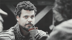 Swagger Inn Thread 115: She's baaaaaaack!!! Hwyl fawr rugby! Helo green goddess!