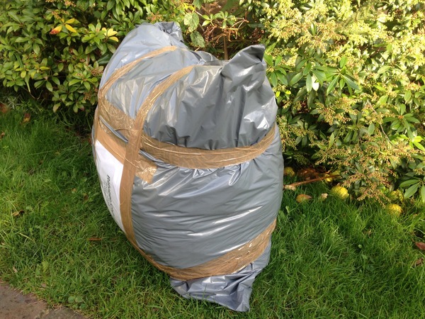 Woolly Hugs. Supporting refugees, lovely crafters and donors, fabulous Mumsnetters we need your help.