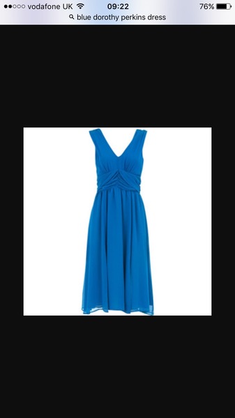 Blue dress... what tights/shoes