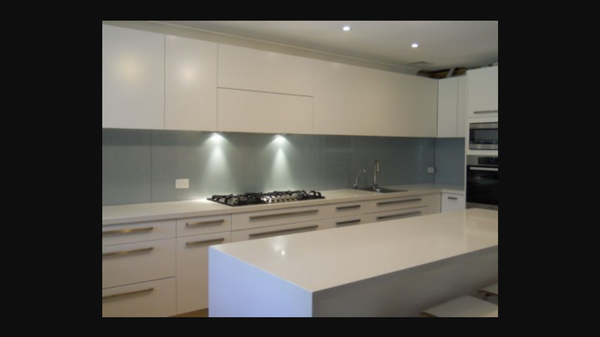 Kitchen tiles - what tiles for this kitchen - pic included.