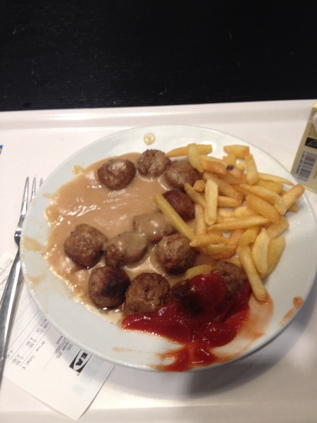 It's the dream combo of carbs and couples massagers, welcoming pukey newbies and teffrifying norks, it's GTTs a go go on JS Grads 41!