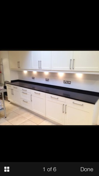Kitchen tiles - what tiles for this kitchen - pic included.