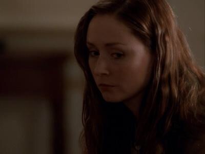 Why does Liz Bartlet look like Amy's twin?