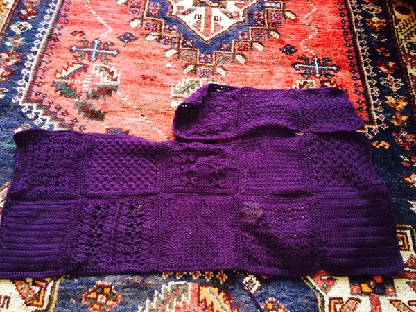 Whatcha knitting/crocheting for Christmas? Thread