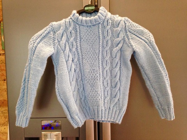 Woolly Hugs. Supporting refugees, lovely crafters and donors, fabulous Mumsnetters we need your help.