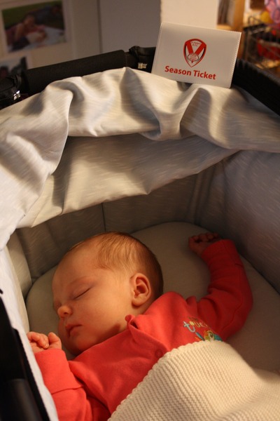 August 2015. It's all about food consumption and late nights at Bar Mugabe Nights