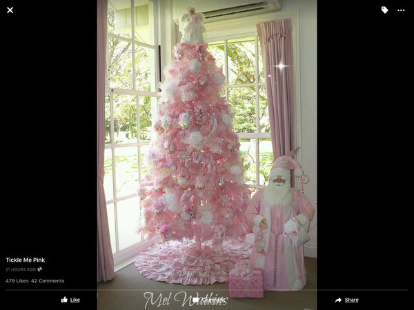 To think that after all the FB glittery shite threads, we need an FB Xmas shite thread?