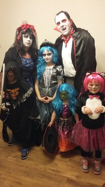 Share pictures of your witches and wizards from this Halloween to win Worst Witch goodies, Halloween choices and £50 Amazon vouchers.