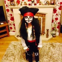 Share your Halloween face painting tips with Snazaroo and post a picture for a chance to win a £300 voucher! NOW CLOSED
