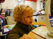 Share pictures of your witches and wizards from this Halloween to win Worst Witch goodies, Halloween choices and £50 Amazon vouchers.