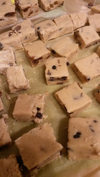 What are your must have bake/make ahead recipes for Christmas please?