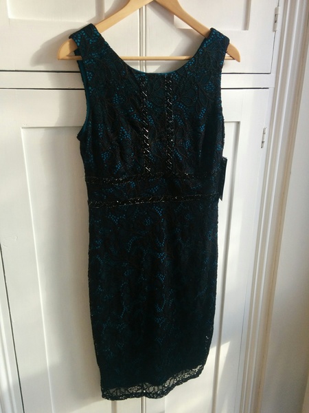 Help!  What do middle aged women wear to an evening do?