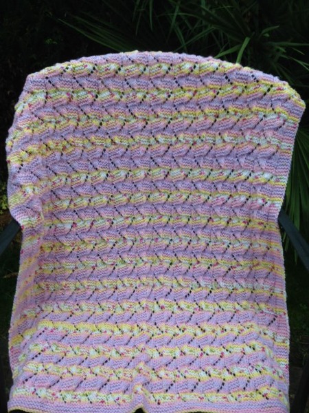 Woolly Hugs. Supporting refugees, lovely crafters and donors, fabulous Mumsnetters we need your help.