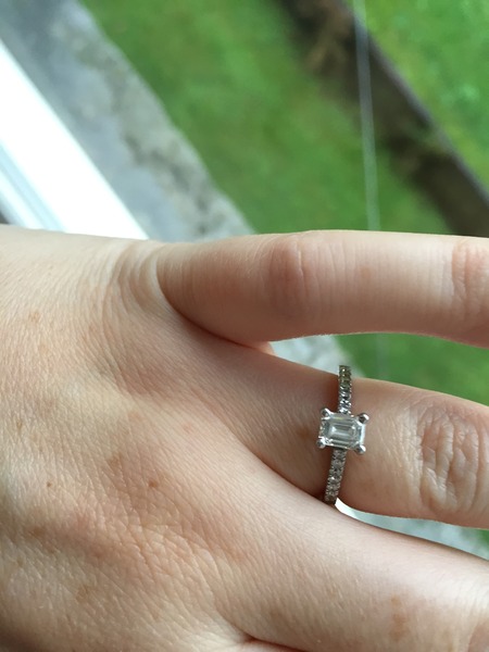 Photos of engagement rings