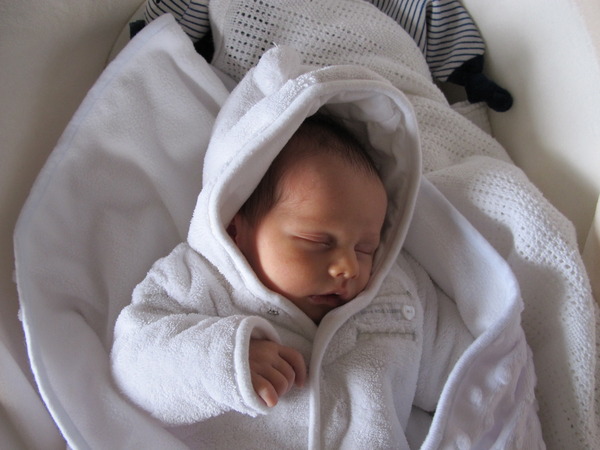 Recurrent Miscarriage Success Photo thread. Baby photos here...