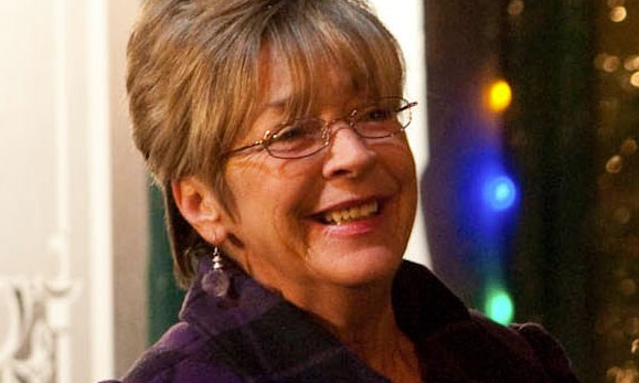 Does anyone think that bigger earrings don't go with glasses?