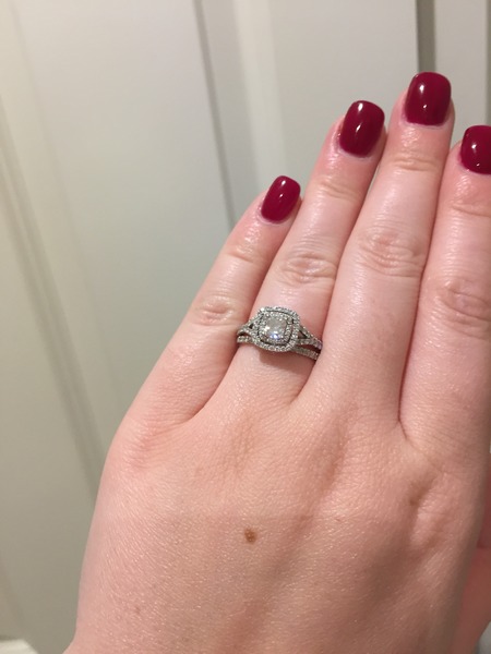 Photos of engagement rings