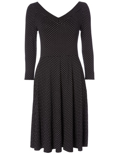 Bought this bargain (and flattering) dress today