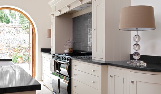 Which kitchen? Please vote!
