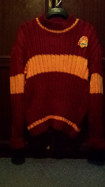 Whatcha knitting/crocheting for Christmas? Thread