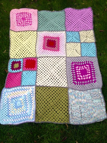 Woolly Hugs. Supporting refugees, lovely crafters and donors, fabulous Mumsnetters we need your help.