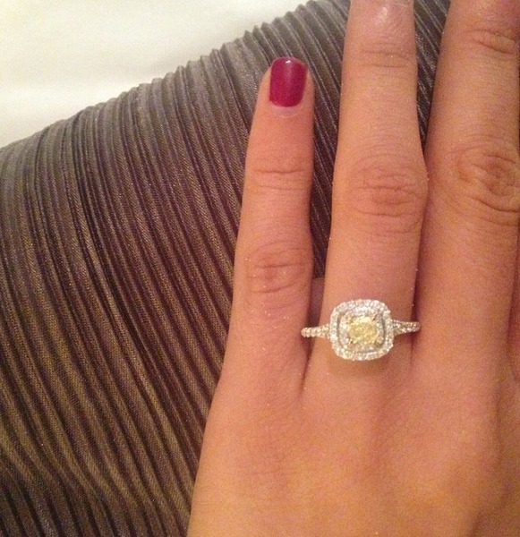 Photos of engagement rings