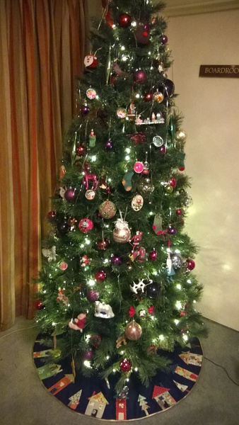 Tree decorating tips?