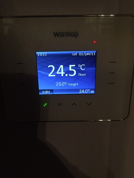 Heating/thermostat confusion - please help