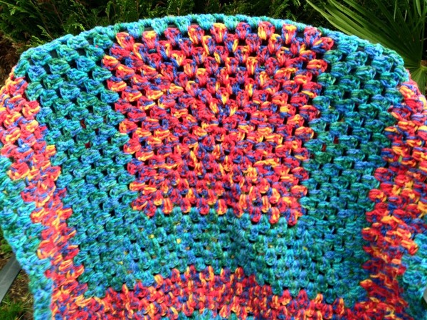 Woolly Hugs. Supporting refugees, lovely crafters and donors, fabulous Mumsnetters we need your help.