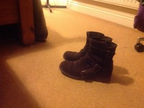 UGGS ughghghghghgh