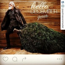 Fashion Santa