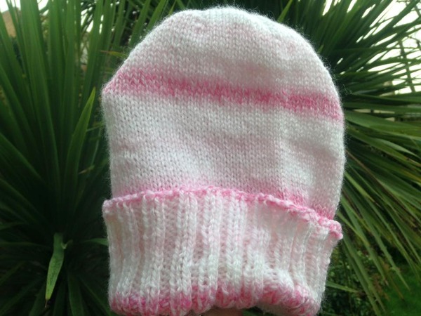 Woolly Hugs. Supporting refugees, lovely crafters and donors, fabulous Mumsnetters we need your help.