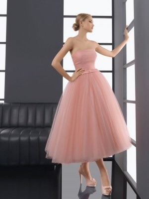 What to wear to a dinner dance?