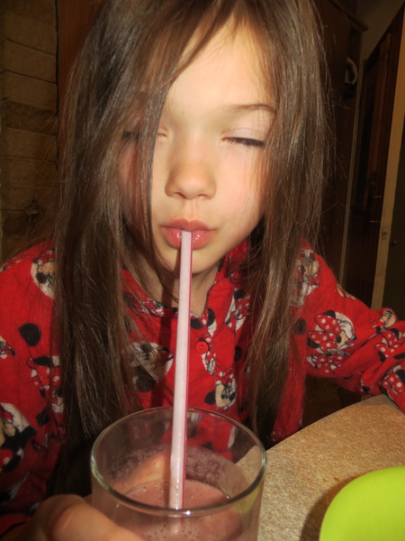 Share your favourite juice recipes for a chance to win a copy of Juiceman by Andrew Cooper and a Philips Viva Collection Juicer worth £110